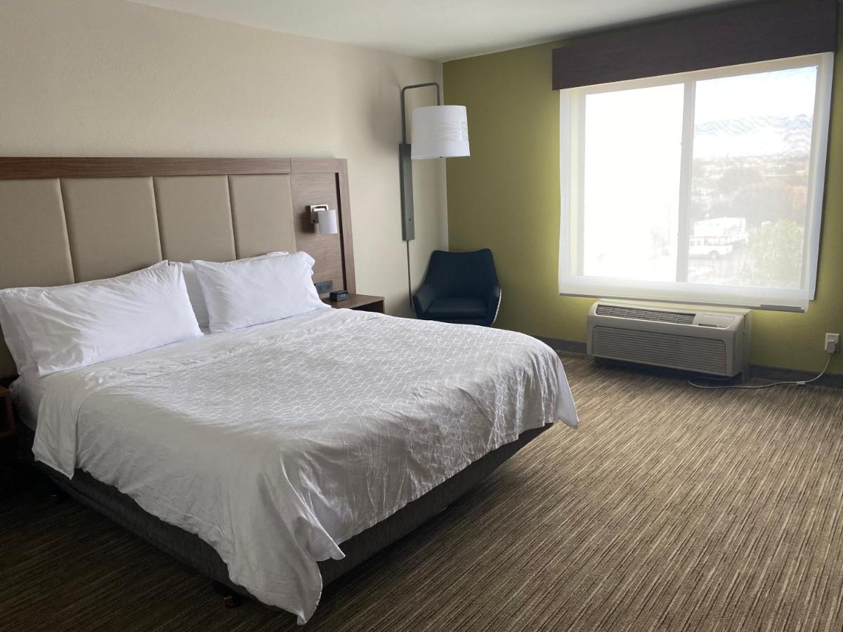 Holiday Inn Express & Suites Albuquerque Historic Old Town By Ihg Zewnętrze zdjęcie